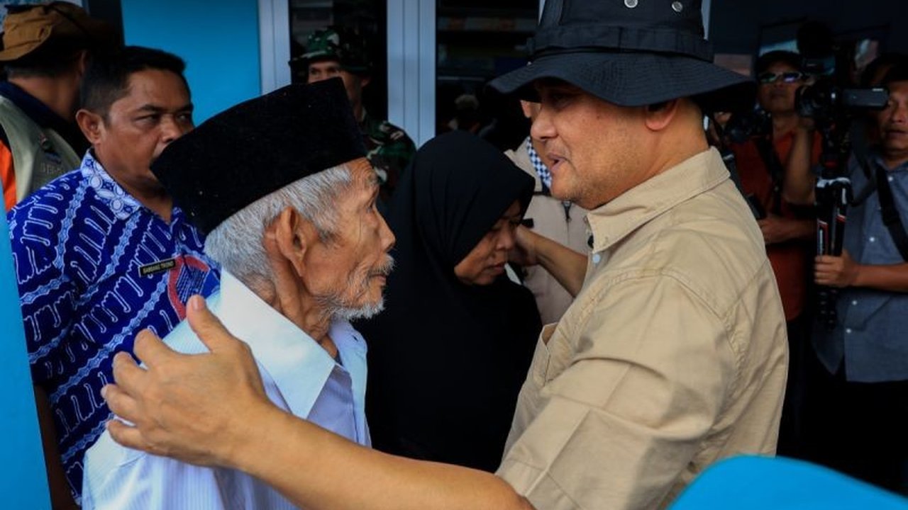 Pemerintah Provinsi Jawa Tengah (Pemprov Jateng) bergerak cepat dalam Percepatan Penanganan Bencana Purbalingga pasca banjir bandang dan tanah longsor, memastikan kebutuhan warga terpenuhi dan infrastruktur vital segera pulih.