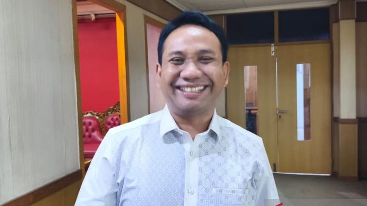 Dewan Perwakilan Rakyat Daerah (DPRD) Blora mendesak Pemerintah Kabupaten (Pemkab) Blora untuk genjot PAD secara inovatif demi mengantisipasi potensi penurunan dana transfer daerah yang signifikan pada tahun anggaran 2026.