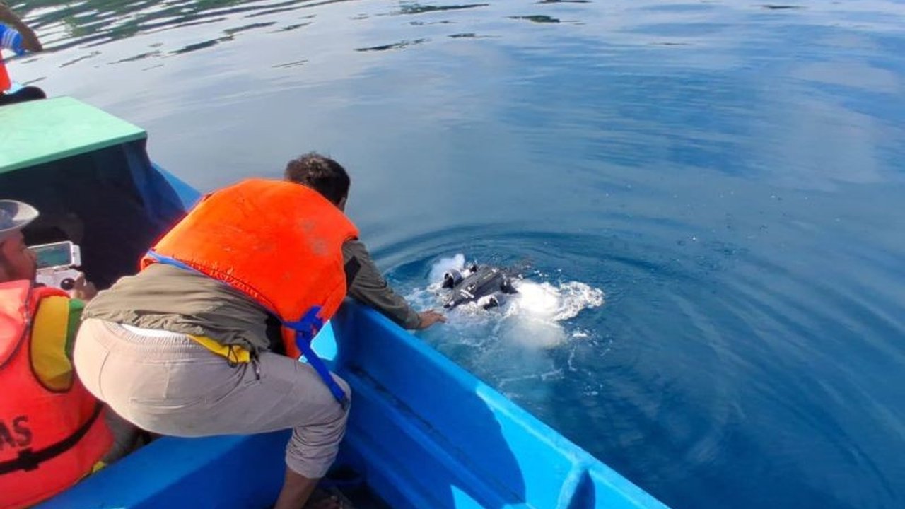 Basarnas Ternate resmi menghentikan operasi pencarian korban kapal tenggelam di perairan Halmahera Selatan (Halsel) setelah tujuh hari tanpa hasil, sesuai standar operasional prosedur (SOP). Penghentian pencarian korban kapal tenggelam Halsel ini dilakuka