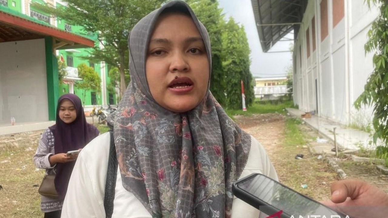 DPRD Kabupaten Cirebon berkomitmen penuh dalam penguatan jaminan kesehatan masyarakat, mengoptimalkan Pokok-Pokok Pikiran (Pokir) dan Pagu Indikatif Kewilayahan (PIK) untuk peningkatan akses layanan dasar. Simak langkah konkretnya di sini!