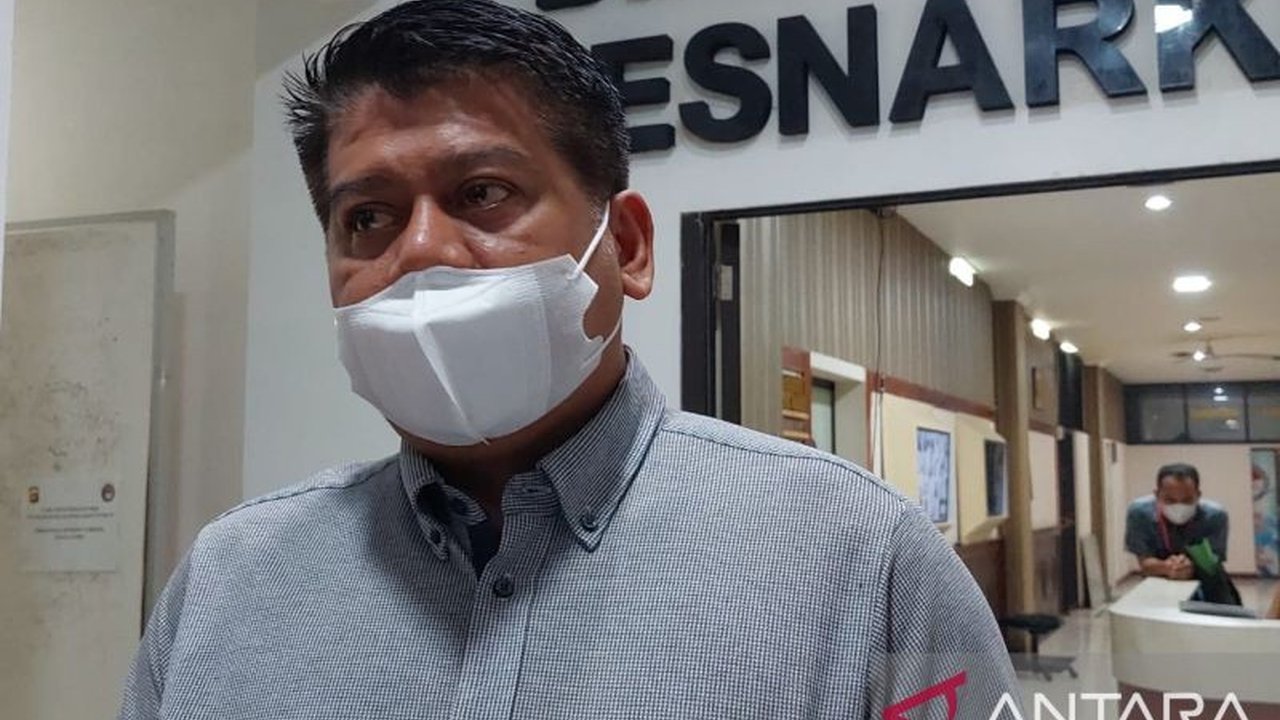 Kepolisian Negara Republik Indonesia (Polri) bersama Kementerian Kesehatan (Kemenkes) dan Badan Pengawas Obat dan Makanan (BPOM) tengah merumuskan regulasi Nitrous Oxide (N2O) untuk mencegah penyalahgunaan, menyusul kasus kematian seorang influencer.