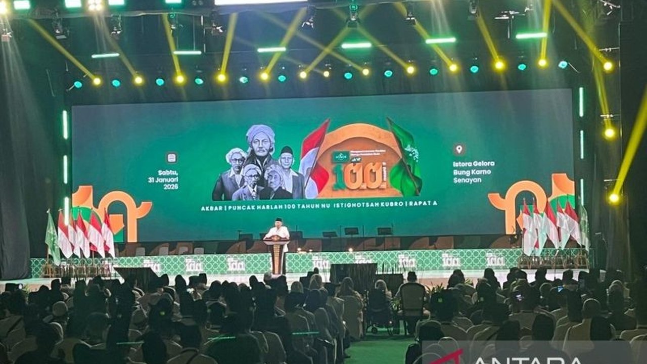 Peringatan Satu Abad NU menjadi momentum penting bagi Nahdlatul Ulama untuk meneguhkan kembali komitmennya dalam mengawal Indonesia menuju peradaban yang lebih mulia, sejalan dengan visi kemerdekaan bangsa.