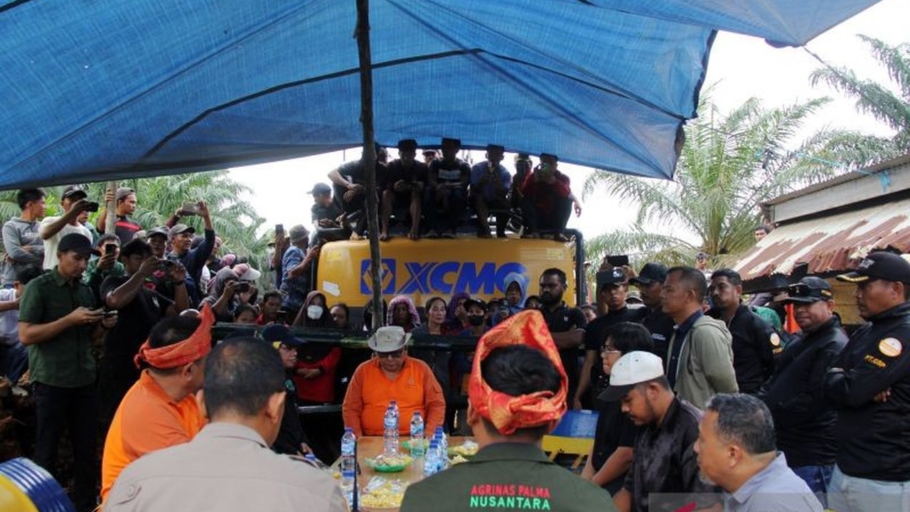 Di hari jadi pertamanya, Agrinas Palma Tegaskan Sawit Berkelanjutan sebagai fondasi utama operasionalnya, berkomitmen pada lingkungan dan masyarakat. Bagaimana perusahaan BUMN ini mewujudkannya?