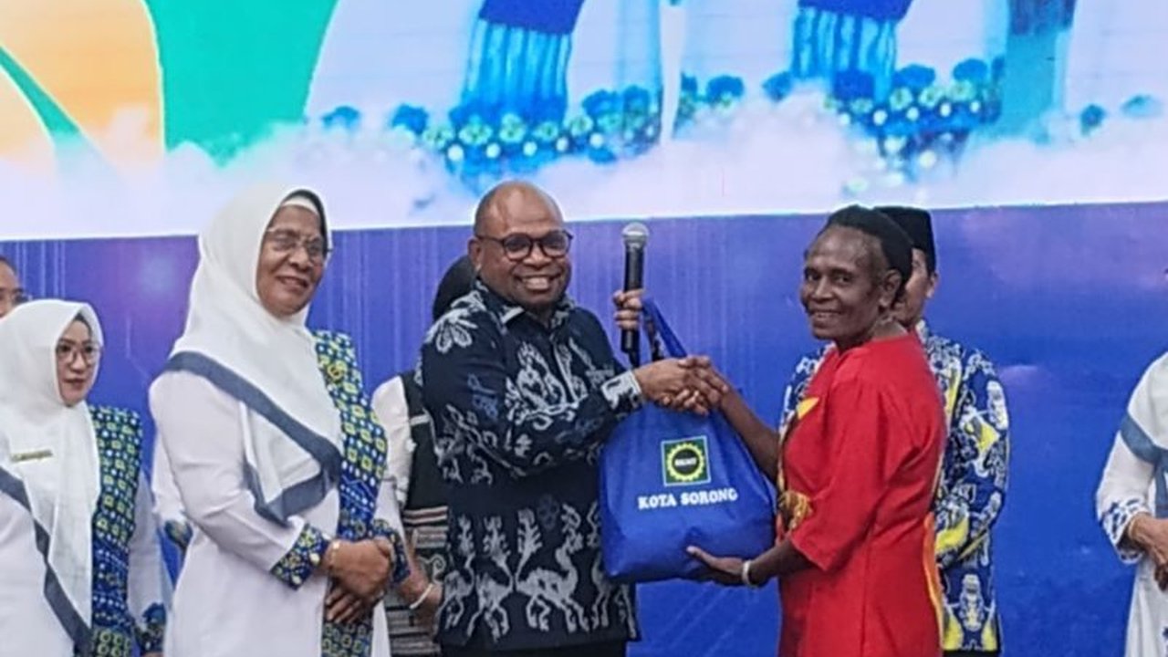 Pemerintah Kota Sorong menggandeng BKMT untuk menyalurkan makanan tambahan kepada kader posyandu. Kolaborasi ini menjadi langkah strategis Pemkot Sorong salurkan makanan tambahan demi menekan angka stunting di wilayahnya.