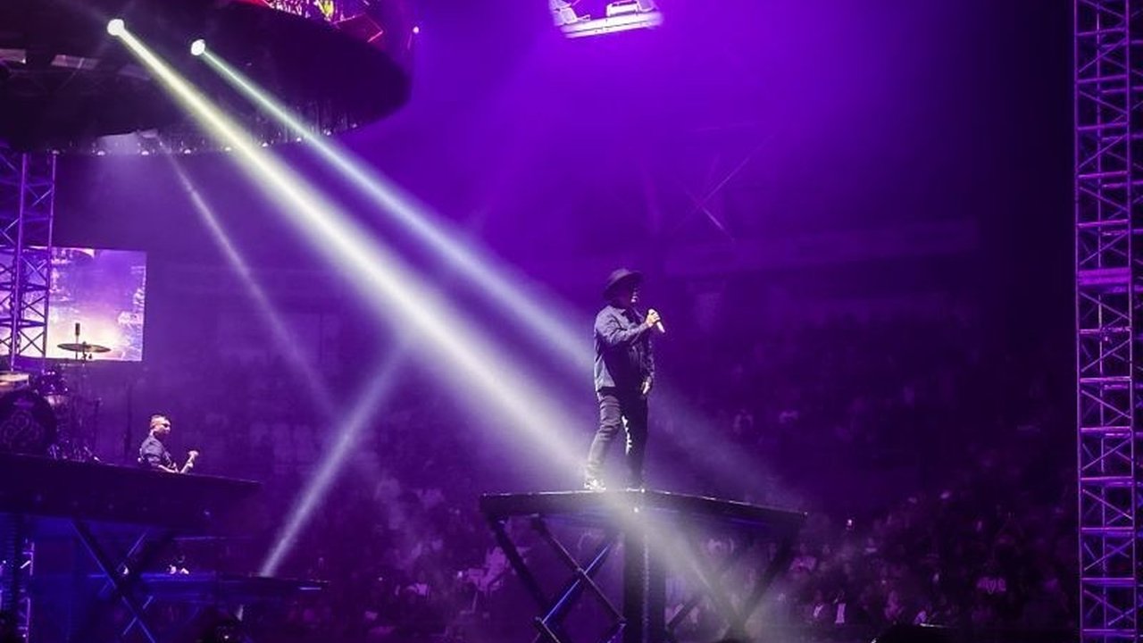 Padi Reborn sukses memukau ribuan penggemar di konser Dua Delapan, menghadirkan kembali tembang ikonis sembari memperkenalkan materi baru yang penuh eksplorasi musikal.
