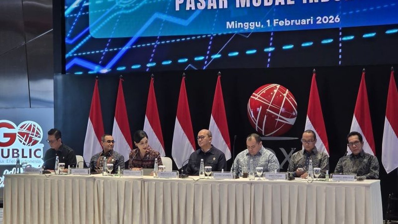 CEO Danantara Rosan Roeslani tegaskan kepercayaan pasar modal adalah fondasi utama untuk menarik investasi asing langsung (FDI) ke Indonesia, menjamin pertumbuhan ekonomi berkelanjutan.