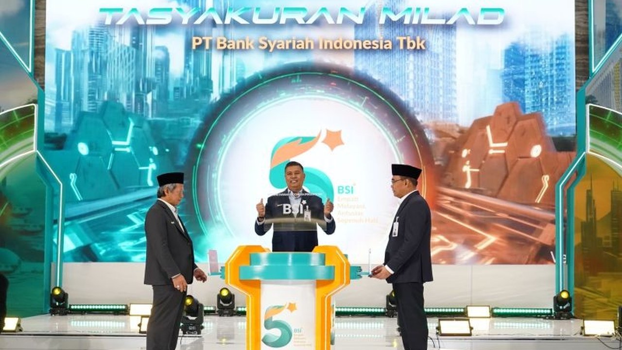 Bank Syariah Indonesia (BSI) kini resmi berstatus persero sejak 23 Januari 2026, menandai kesiapan BSI Persero untuk mendukung langkah strategis pemerintah dalam memajukan ekonomi syariah dan ekosistem halal.