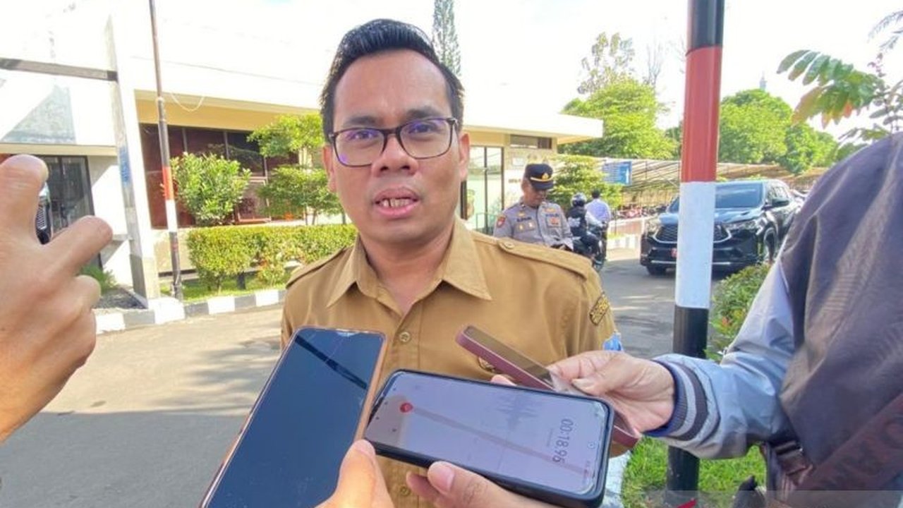 Pemerintah Kabupaten Garut memprioritaskan Perbaikan Jembatan Garut yang rusak. Sebanyak 33 jembatan gantung akan diusulkan ke pemerintah pusat demi kelancaran akses warga dan menunjang aktivitas penting.