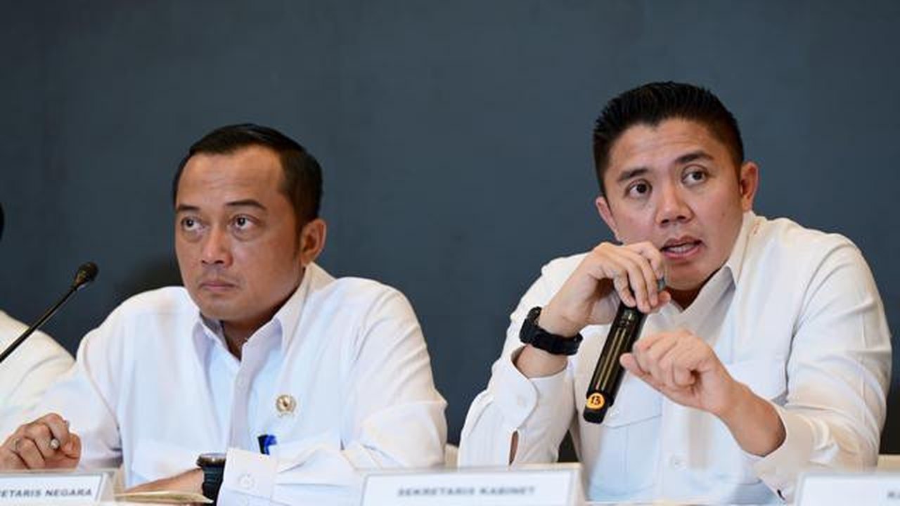 Sekretaris Kabinet (Seskab) Teddy Indra Wijaya. (Liputan6.com/Lizsa Egeham)