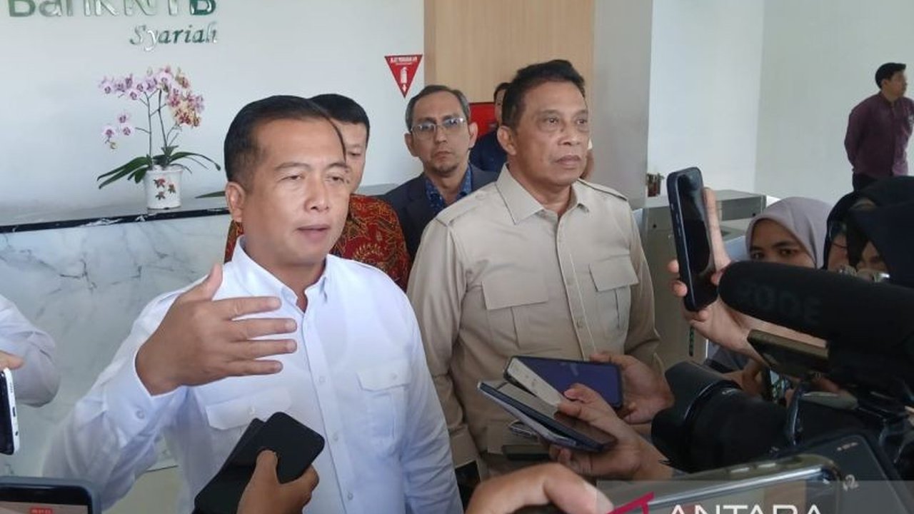 Badan Gizi Nasional (BGN) bersama Pemerintah Provinsi NTB berkomitmen penuh menyalurkan Program Makan Bergizi Gratis (MBG) ke daerah 3T, sekaligus berhasil menyerap puluhan ribu tenaga kerja lokal. Bagaimana strategi mereka menghadapi tantangan di wilayah