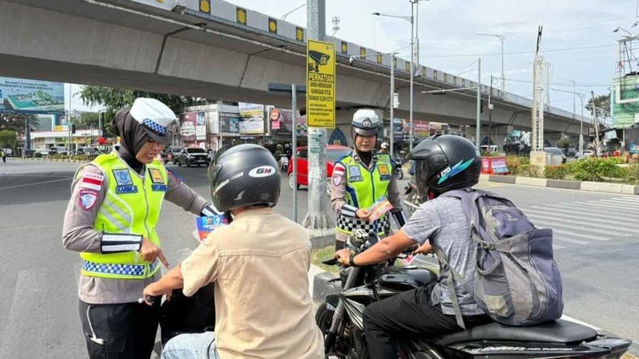 Polda Aceh melalui Operasi Keselamatan Seulawah 2026 mengintensifkan sosialisasi dan edukasi keselamatan lalu lintas di Banda Aceh untuk meningkatkan kesadaran masyarakat dan menekan angka kecelakaan di jalan raya.