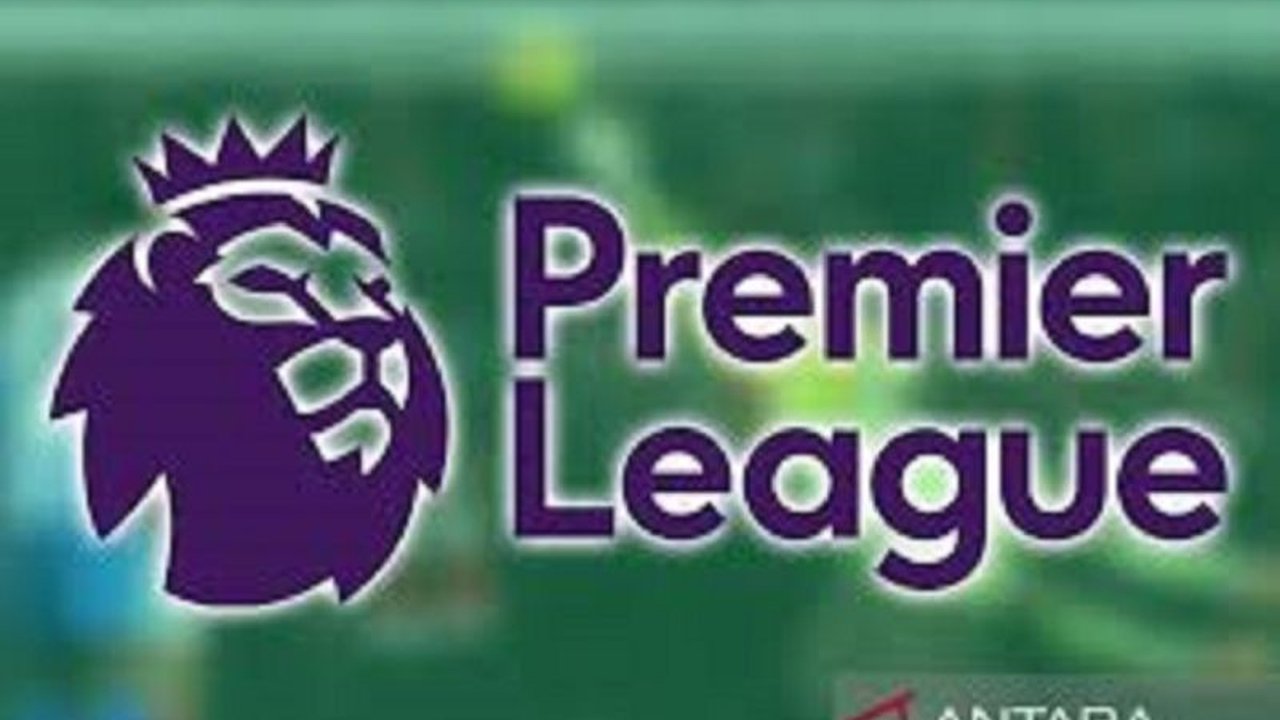 Dua raksasa Liga Inggris, Chelsea dan West Ham United, menghadapi dakwaan dari FA menyusul insiden ribut massal yang terjadi di akhir laga sengit mereka. Dakwaan FA Chelsea West Ham ini menyoroti kegagalan klub mengendalikan pemain. Apa penyebab kericuhan