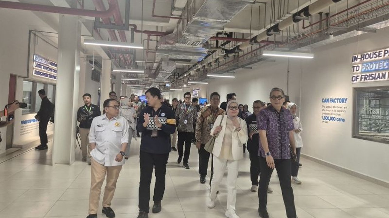 Kesenjangan produksi susu nasional dengan kebutuhan program Makan Bergizi Gratis (MBG) menjadi sorotan Komisi VII DPR RI, memicu pertanyaan tentang langkah konkret pemerintah selanjutnya.