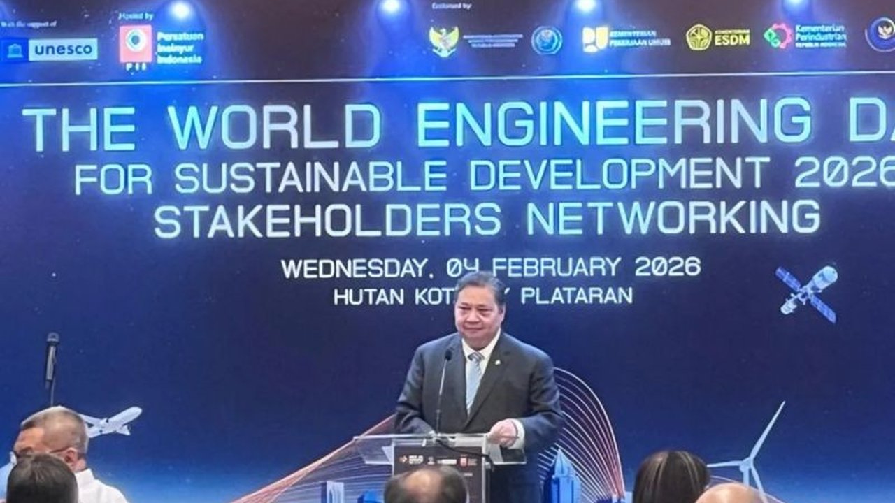 Rencana pembentukan BUMN Tekstil sebagai garda terdepan industri nasional masih dalam tahap kajian intensif, dengan pemerintah menyiapkan pendanaan besar untuk penguatan sektor ini.