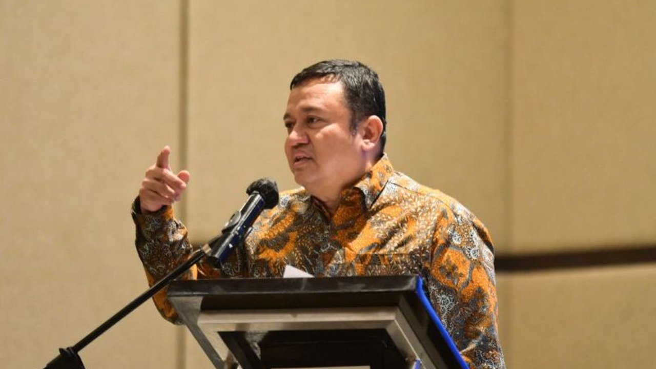Pemerintah Indonesia mendesak penguatan kolaborasi regional ASEAN untuk harmonisasi standar AI ASEAN dalam deteksi dan pelabelan konten deepfake serta disinformasi, guna menjaga kepercayaan publik dan integritas penyiaran.