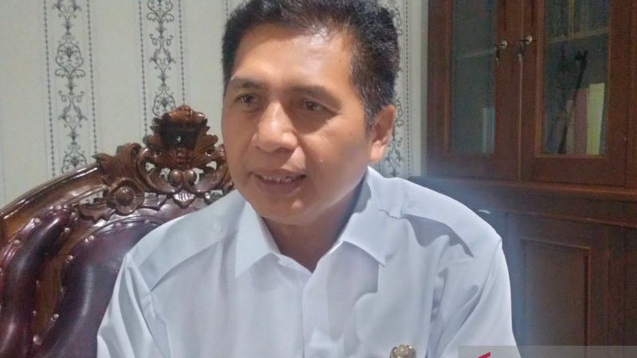Dinas Kesehatan Rejang Lebong mengakui satu puskesmas rawat inap belum bisa beroperasi 24 jam akibat keterbatasan SDM, menghambat optimalnya pelayanan Puskesmas Rejang Lebong.