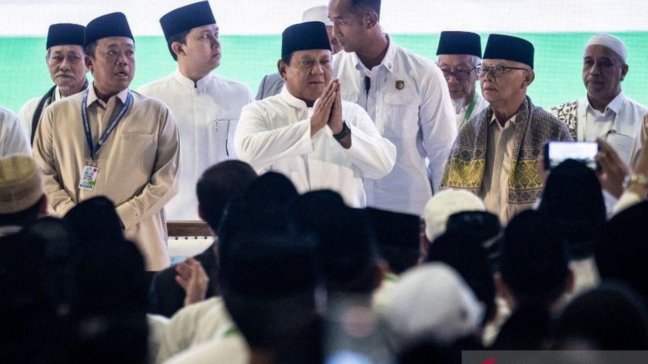 Presiden Prabowo Subianto kembali mengutip QS Ar Ra'd:11, menegaskan Komitmen Prabowo Berantas Korupsi dan menjaga persatuan bangsa demi Indonesia yang lebih baik.