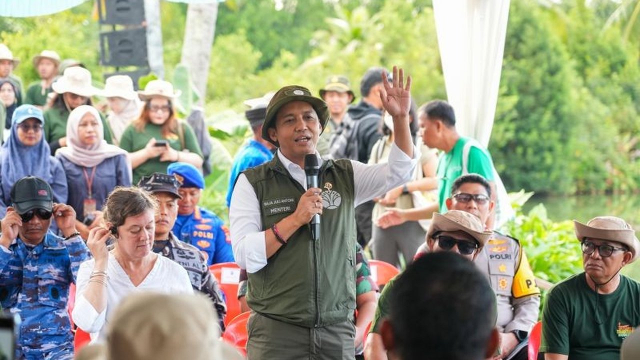 Menteri Kehutanan Raja Juli Antoni menegaskan pentingnya Sertifikasi Lahan Tambak bagi petani yang menanam mangrove, sekaligus membantah isu hoaks tentang pengambilan lahan oleh pemerintah.