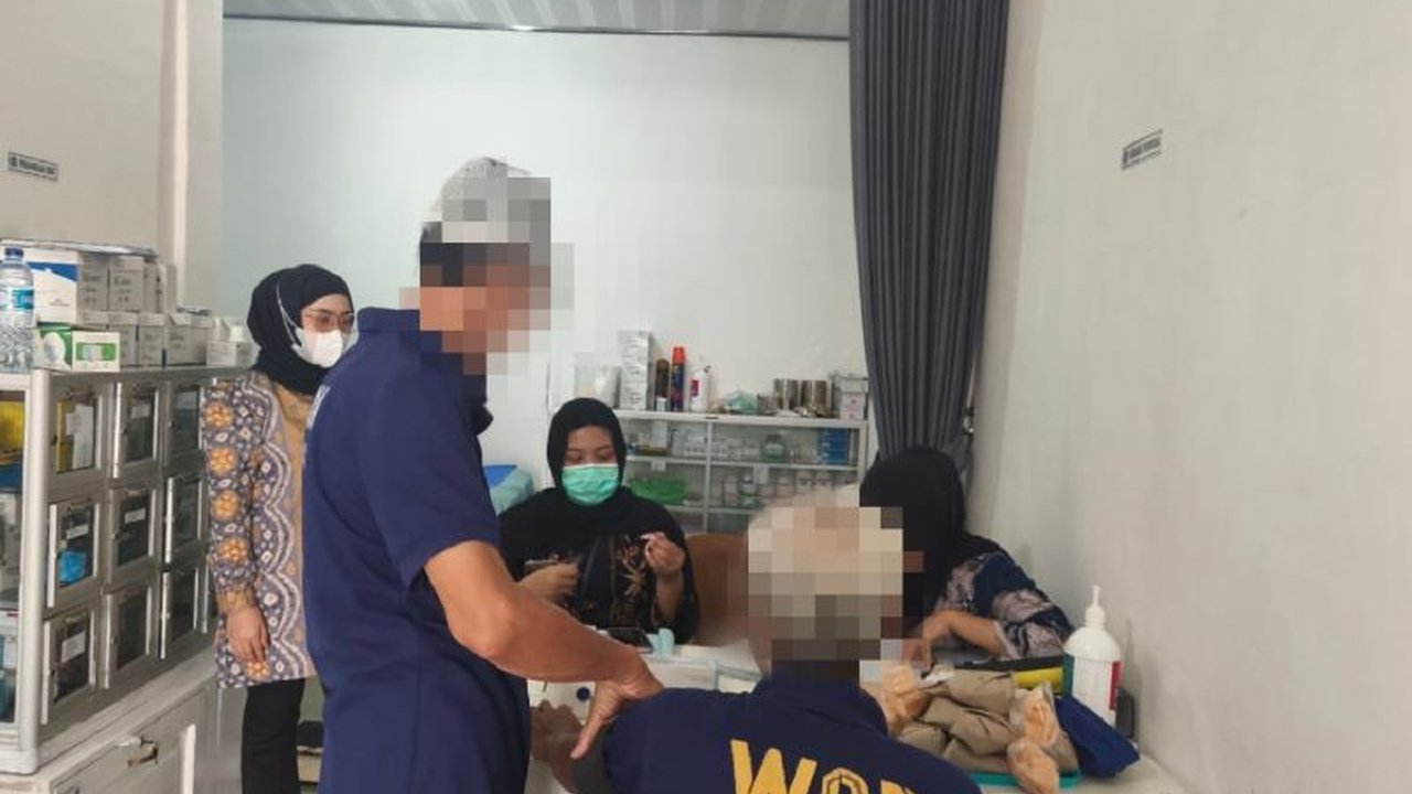 Rutan Baturaja memastikan hak dasar warga binaan terpenuhi melalui Pemeriksaan Kesehatan rutin bagi lansia dan penderita penyakit kronis, wujud tanggung jawab moral dan upaya preventif.