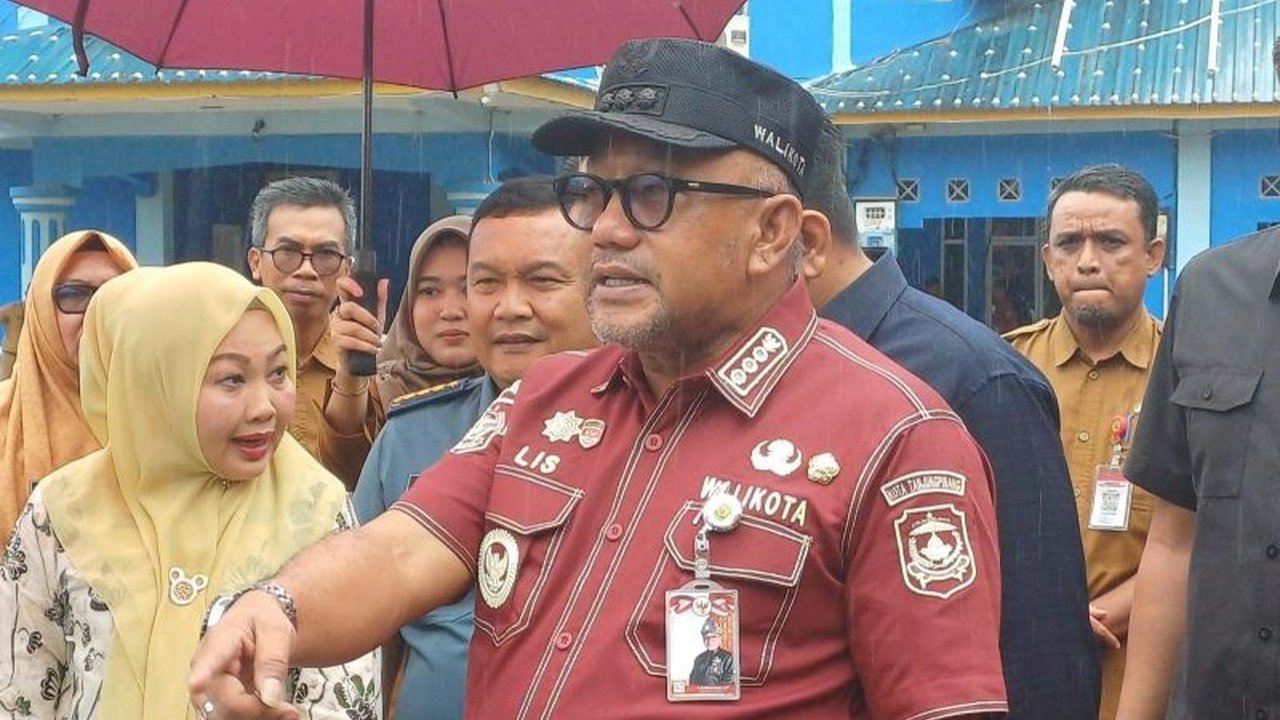 Pemkot Tanjungpinang usulkan penyesuaian slot penerbangan Garuda di Bandara RHF. Tujuannya untuk mengoptimalkan layanan dan meningkatkan keterisian penumpang, demi keberlanjutan rute vital Tanjungpinang-Jakarta.