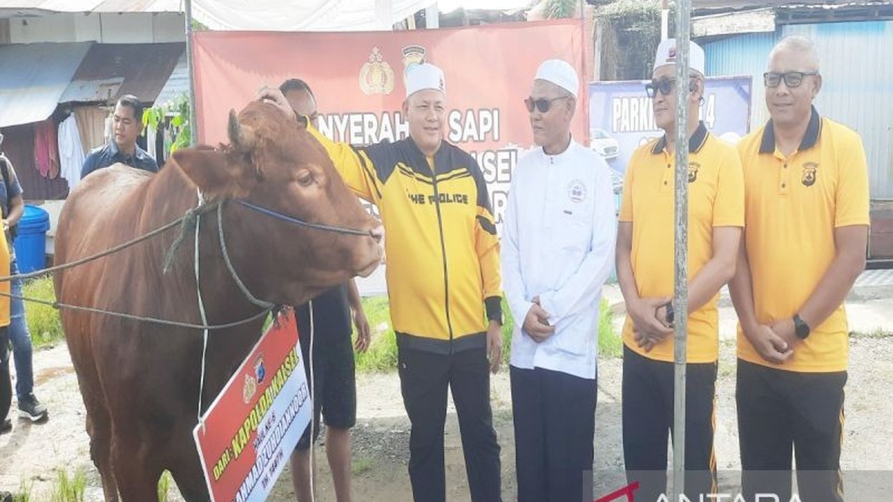 Pengamanan ketat disiapkan Polda Kalsel untuk Haul Guru Zuhdi ke-6 di Banjarmasin. Sebanyak 500 personel dikerahkan untuk memastikan kelancaran acara yang diperkirakan dihadiri jutaan jamaah.