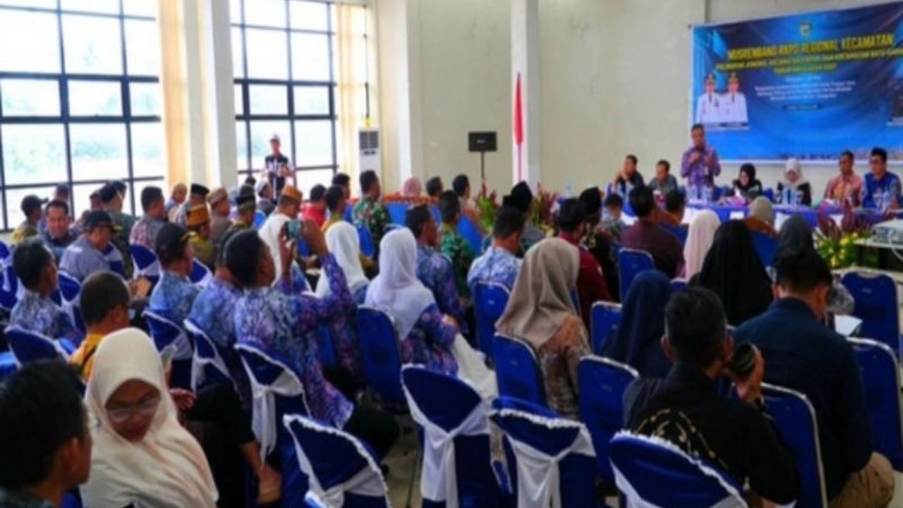 Musrenbang Tanah Laut di tiga kecamatan sepakati arah pembangunan 2027, menekankan penguatan SDM unggul dan pertumbuhan ekonomi berbasis potensi lokal untuk kesejahteraan masyarakat.