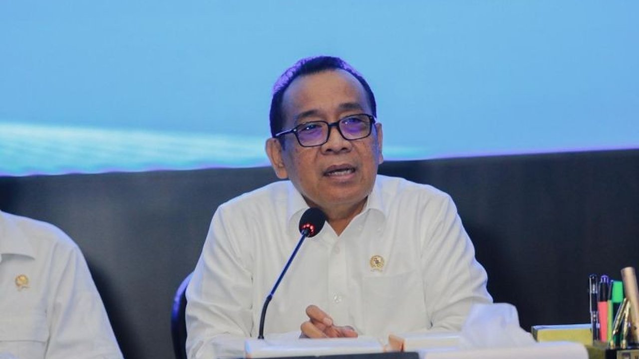 Berbagai isu hangat humaniora dalam sepekan terakhir, mulai dari kebijakan pembelajaran selama Ramadhan 2026 hingga perluasan layanan Cek Kesehatan Gratis (CKG), menarik perhatian publik. Simak rangkuman lengkap Sorotan Humaniora Sepekan ini.