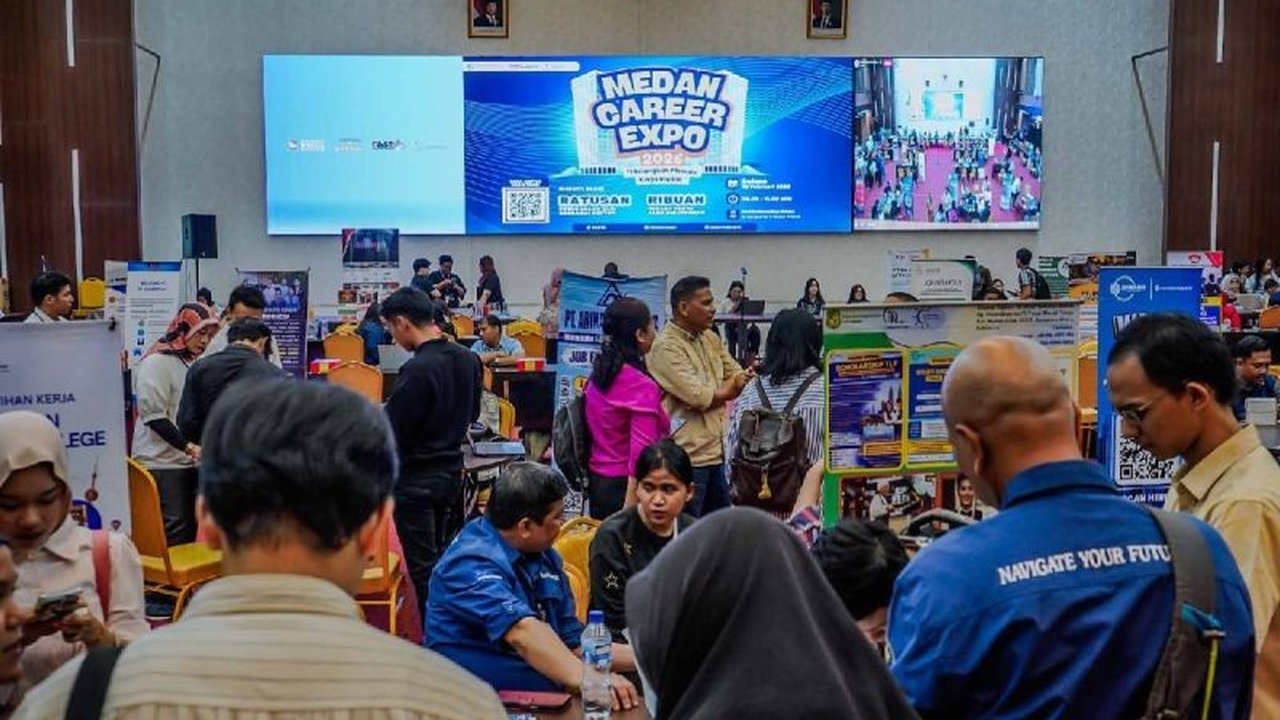 Pemerintah Kota Medan melalui Medan Career Expo 2026 menyediakan 5.515 lowongan kerja dari 124 perusahaan, bertujuan menyentralisasi peluang karir dan meningkatkan kesejahteraan masyarakat.