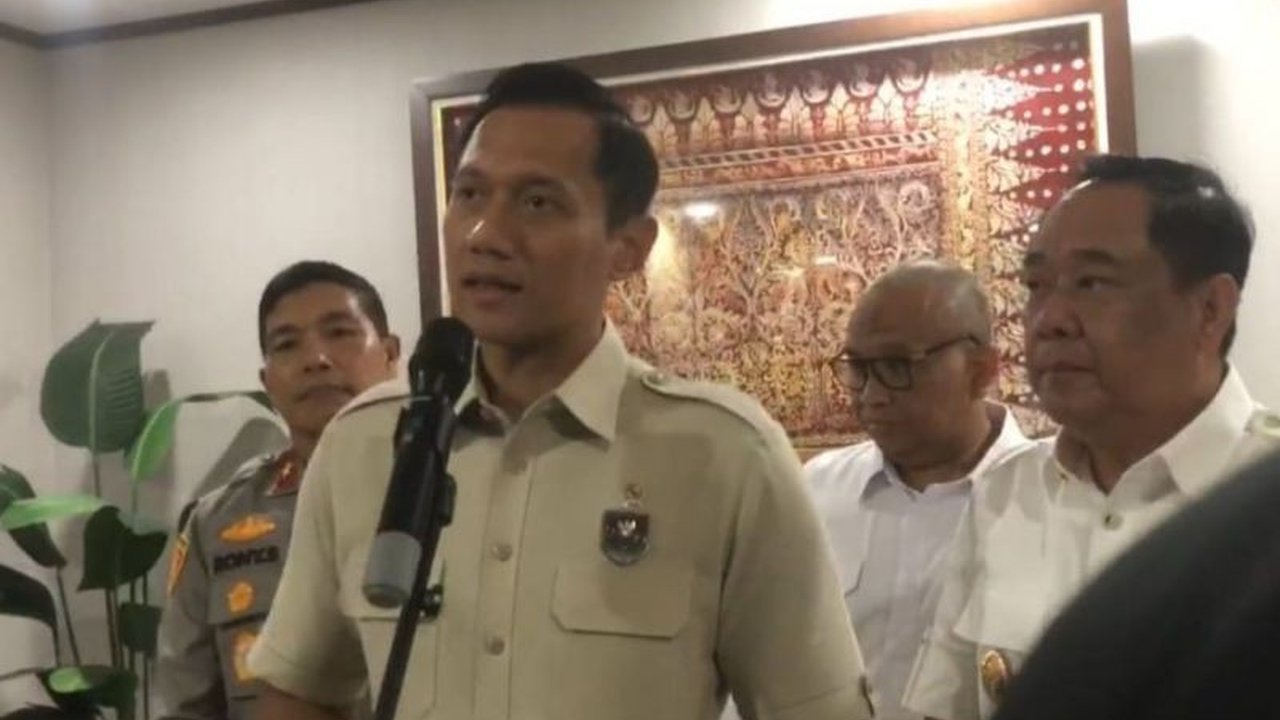 Menteri Koordinator Bidang Infrastruktur dan Pembangunan Kewilayahan (Menko IPK) Agus Harimurti Yudhoyono mengintensifkan koordinasi lintas kementerian dan lembaga untuk menyukseskan kebijakan Zero ODOL 2027 yang bertujuan meningkatkan keselamatan dan mel