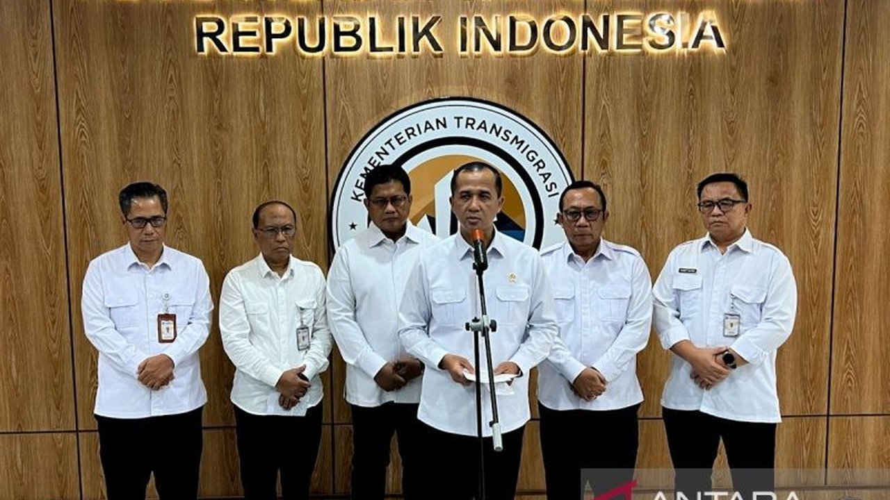 Kementerian Transmigrasi tengah menyiapkan Revisi UU Transmigrasi untuk memperpanjang pendampingan transmigran, mengatasi batasan waktu lima tahun dan memastikan keberlanjutan program demi kesejahteraan.