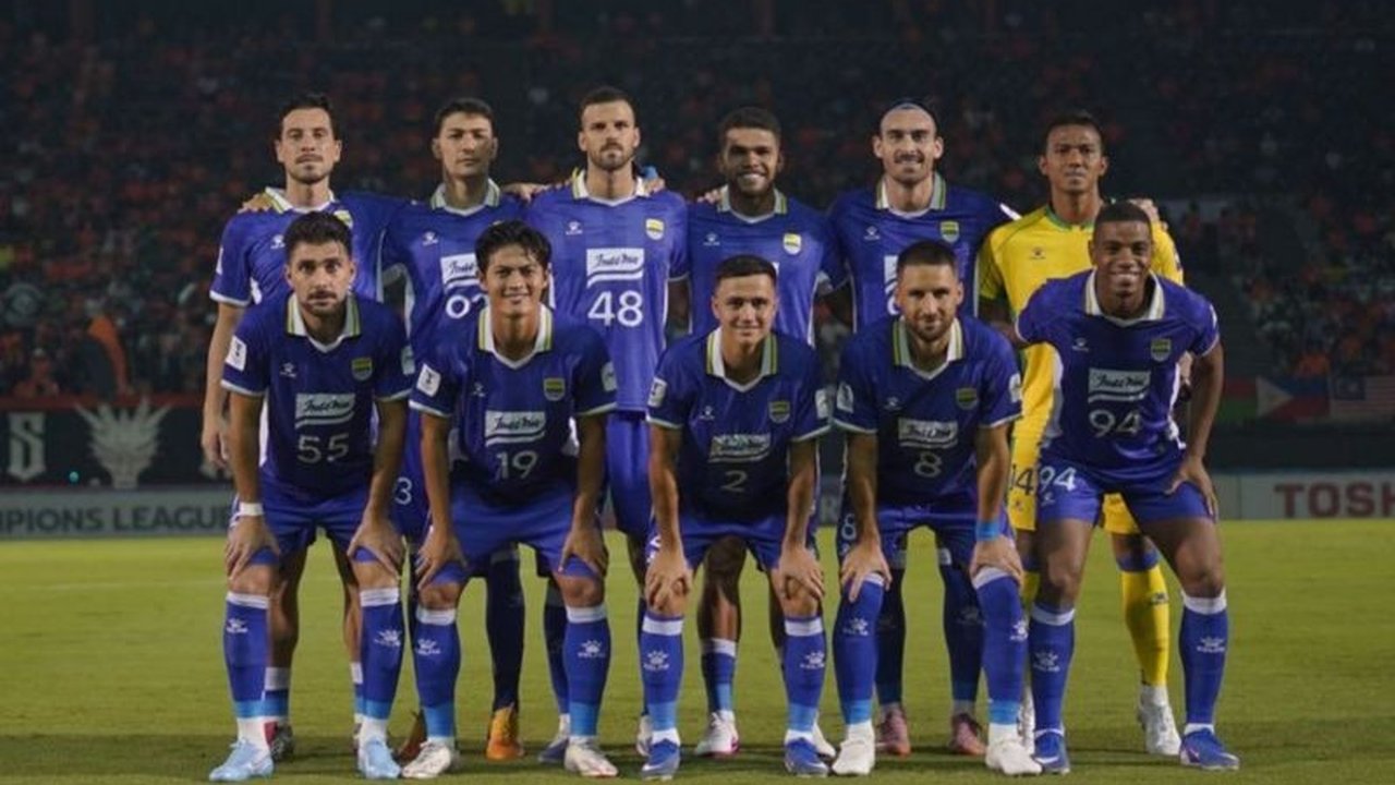 Persib Bandung harus mengakui keunggulan Ratchaburi FC dengan skor 0-3 pada leg pertama babak 16 besar AFC Champions League II, membuat misi Persib kalahkan Ratchaburi di leg kedua semakin berat.