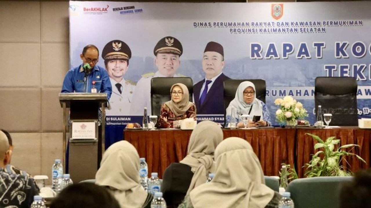 Pemerintah Provinsi Kalimantan Selatan (Pemprov Kalsel) terus berupaya menuntaskan permasalahan 235.169 unit Rumah Tidak Layak Huni Kalsel, menekankan pentingnya sinergi lintas sektor demi kesejahteraan masyarakat.