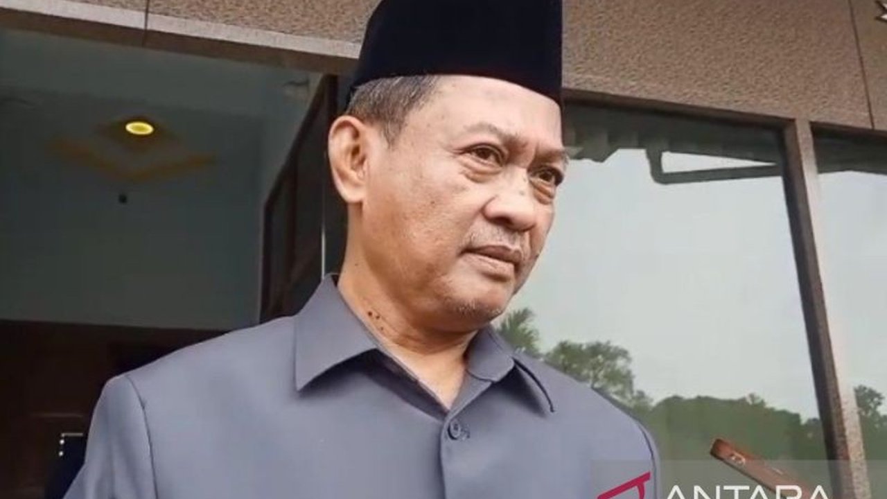 Pemerintah Kabupaten Serang memperbarui Regulasi Lingkungan Pemkab Serang dan pengawasan tambang melalui revisi Perda, menunjukkan komitmen kuat menjaga kelestarian alam dan kenyamanan warga.