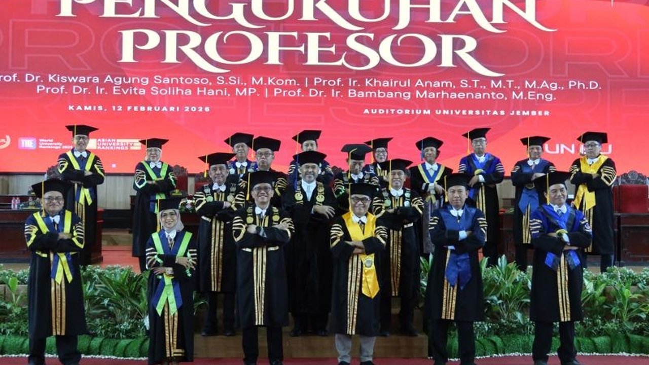 Universitas Jember (Unej) mencapai tonggak sejarah dengan memiliki 101 guru besar setelah mengukuhkan empat profesor baru, menandai kemajuan signifikan dalam Tri Dharma Perguruan Tinggi dan komitmen terhadap pengembangan akademik.