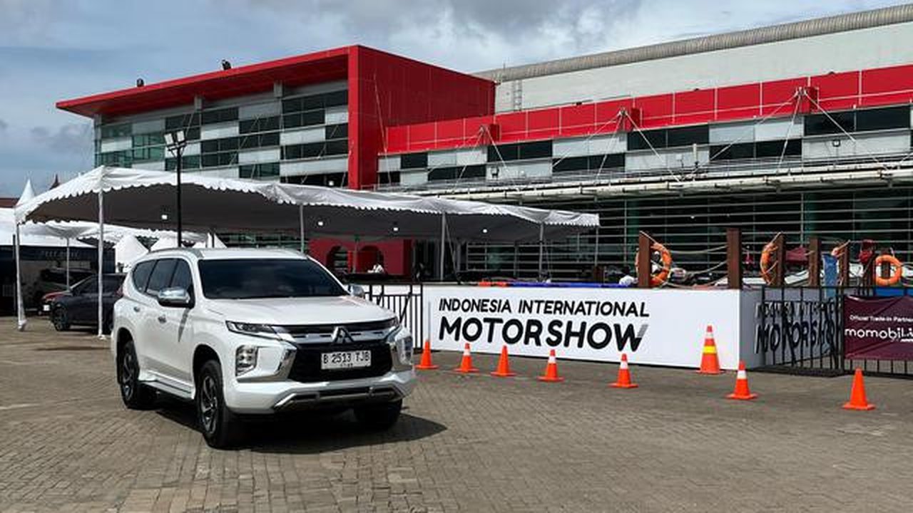 New Mitsubishi Pajero Sport tipe Dakar menjadi unit test drive di IIMS 2025. (Liputan6.com/Septian Pamungkas)