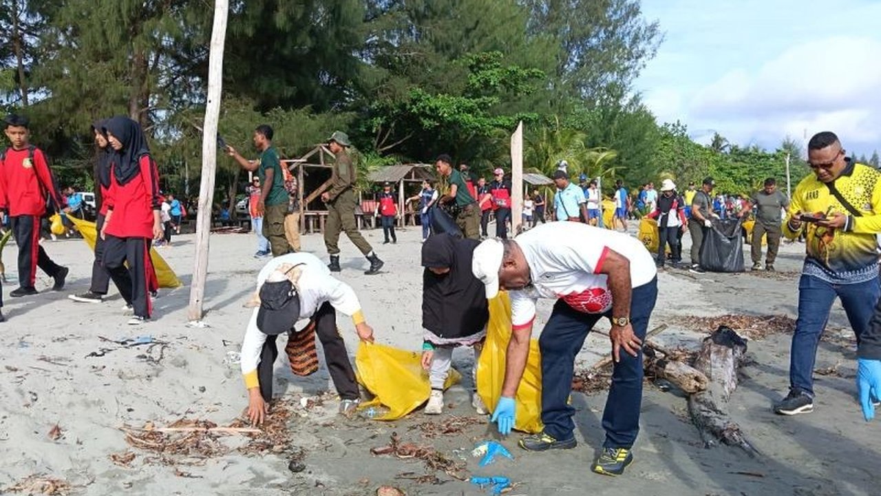 Pemerintah Kota Jayapura mengimbau seluruh pusat perbelanjaan untuk menyediakan tempat sampah yang memadai, sebagai bagian dari upaya menjaga kebersihan kota dan menyambut HUT ke-116 Kota Jayapura.