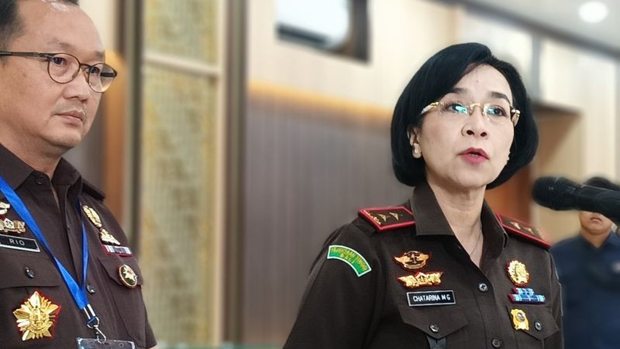 Kejaksaan Tinggi Bali mendalami Kasus SHM Tahura Ngurah Rai terkait 106 Sertifikat Hak Milik di kawasan konservasi. Penyidikan terus berjalan, namun belum ada tersangka yang ditetapkan.