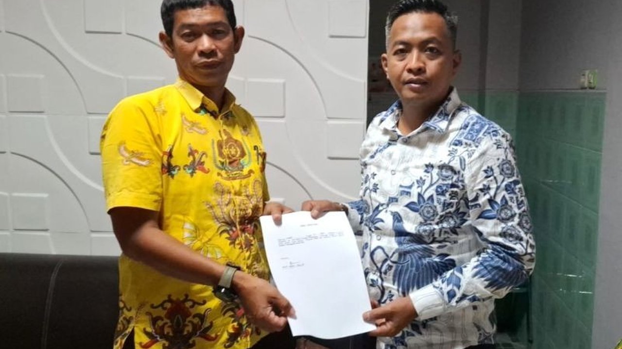 Ketua DPRD Soppeng, Andi Muhammad Farid, dilaporkan atas dugaan pelanggaran etik dan penganiayaan terhadap seorang ASN, Rusman, memicu permintaan sanksi tegas.