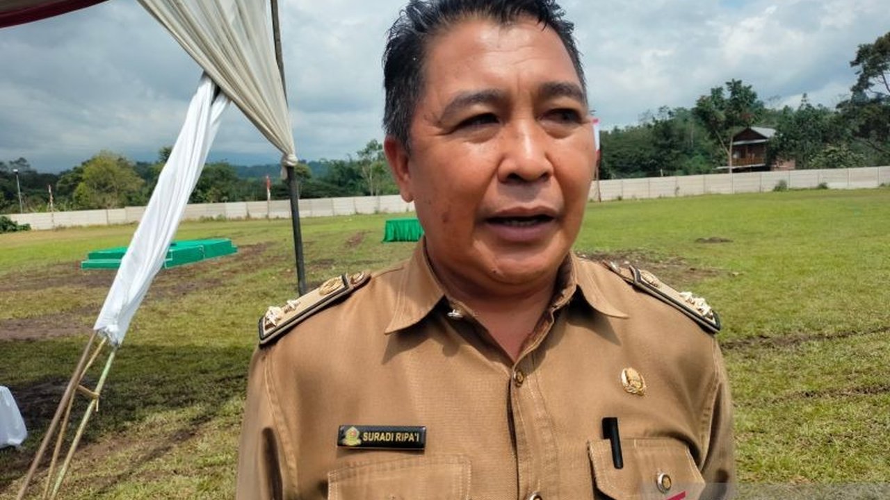 Dinas Pertanian dan Perikanan Rejang Lebong memperingatkan kios untuk menjual pupuk subsidi sesuai HET. Pelanggaran dalam penjualan pupuk subsidi Rejang Lebong akan berujung sanksi berat, termasuk pencabutan izin.