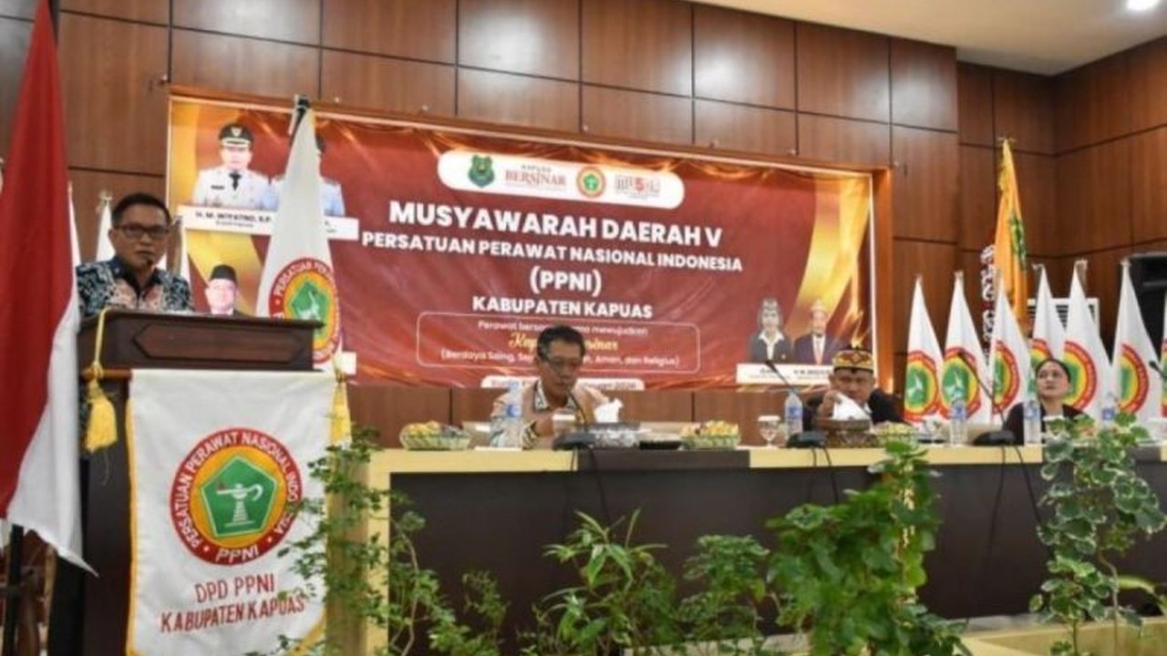 Pemerintah Kabupaten Kapuas menunjukkan komitmen kuat terhadap peningkatan kapasitas tenaga kesehatan, menegaskan pentingnya peran SDM kesehatan dalam sistem layanan daerah, serta mendorong PPNI untuk terus berinovasi.