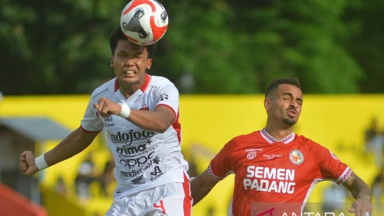 Kedatangan striker asal Brasil, Bruno Gomes, melengkapi kuota pemain asing Persis Solo di BRI Super League 2025/2026. Simak target dan harapan Gomes untuk Laskar Sambernyawa.
