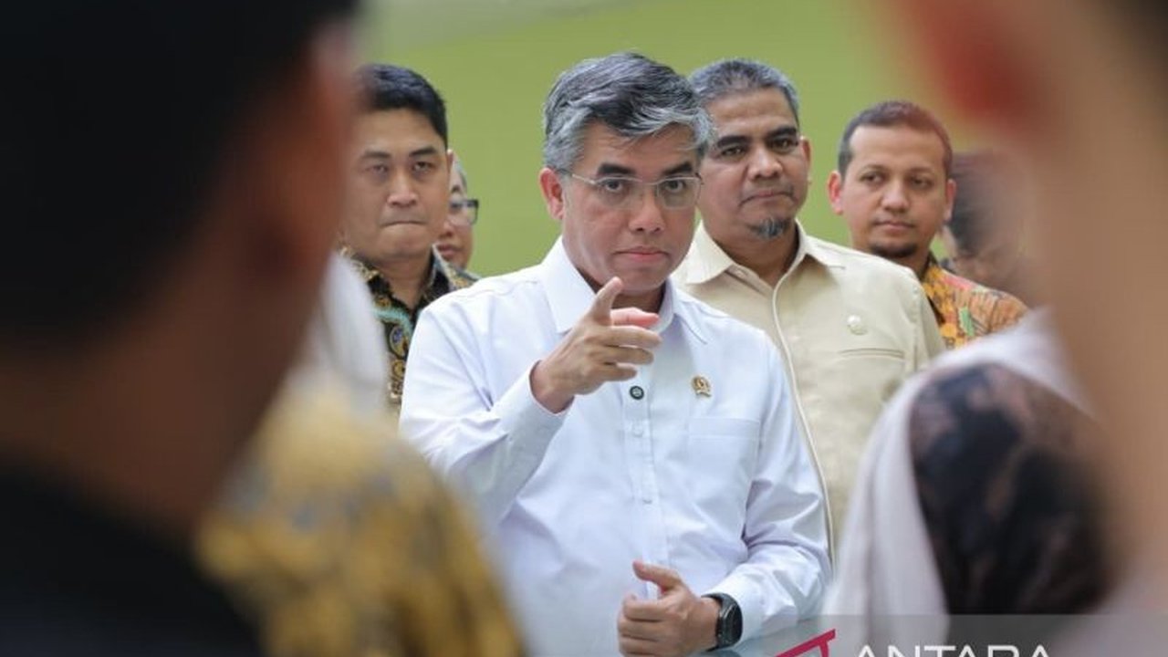 Kementerian Ketenagakerjaan (Kemenaker) memastikan penyesuaian uang saku magang nasional seiring kenaikan upah minimum 2026, meningkatkan kesejahteraan peserta dan mendukung program prioritas pemerintah.