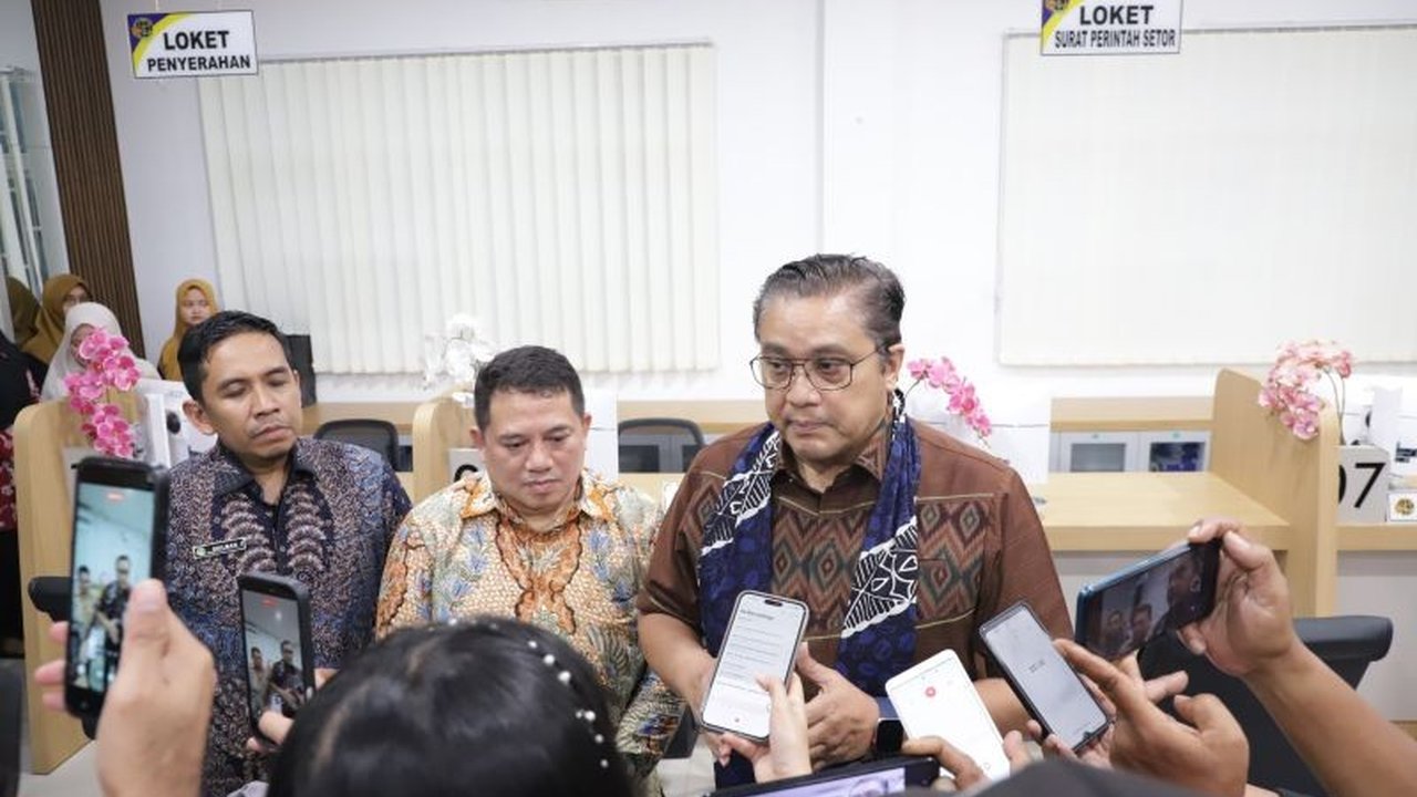 Kantor Wilayah Badan Pertanahan Nasional (BPN) Jawa Timur berkomitmen penuh mewujudkan transformasi digital, menargetkan layanan integritas di seluruh wilayah pada 2026 demi transparansi dan kepastian bagi masyarakat.