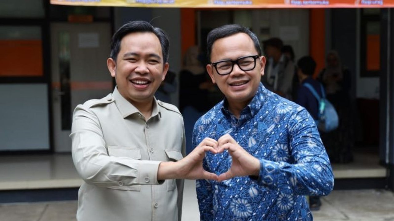 Wakil Menteri Dalam Negeri (Wamendagri) Bima Arya Sugiarto berharap konflik Bupati Wabup Jember, Muhammad Fawait dan Djoko Santoso, dapat diselesaikan secara baik dan elegan tanpa menjadi konflik terbuka yang merugikan publik.