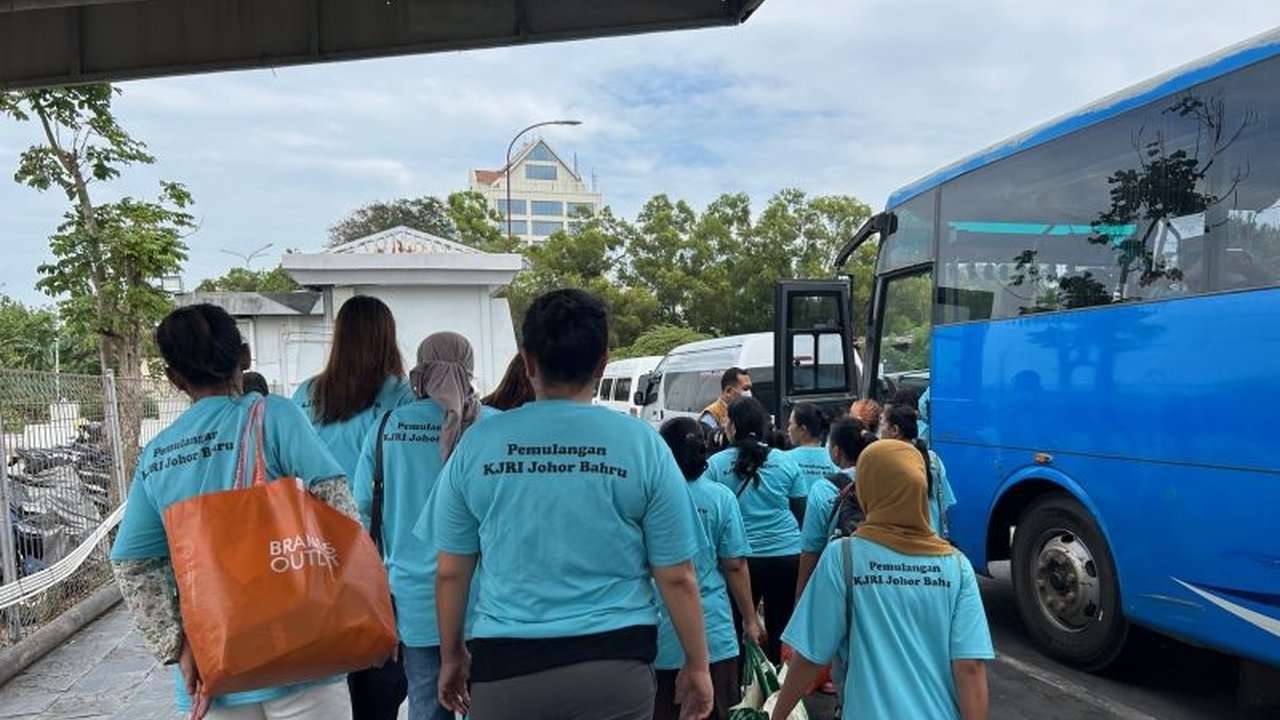 BP3MI Kepri dan KJRI Johor Bahru sukses mendampingi pemulangan 148 PMI deportasi dari Malaysia, termasuk satu kasus Pemulangan PMI HIV yang ditangani dengan protokol khusus dan kerahasiaan.