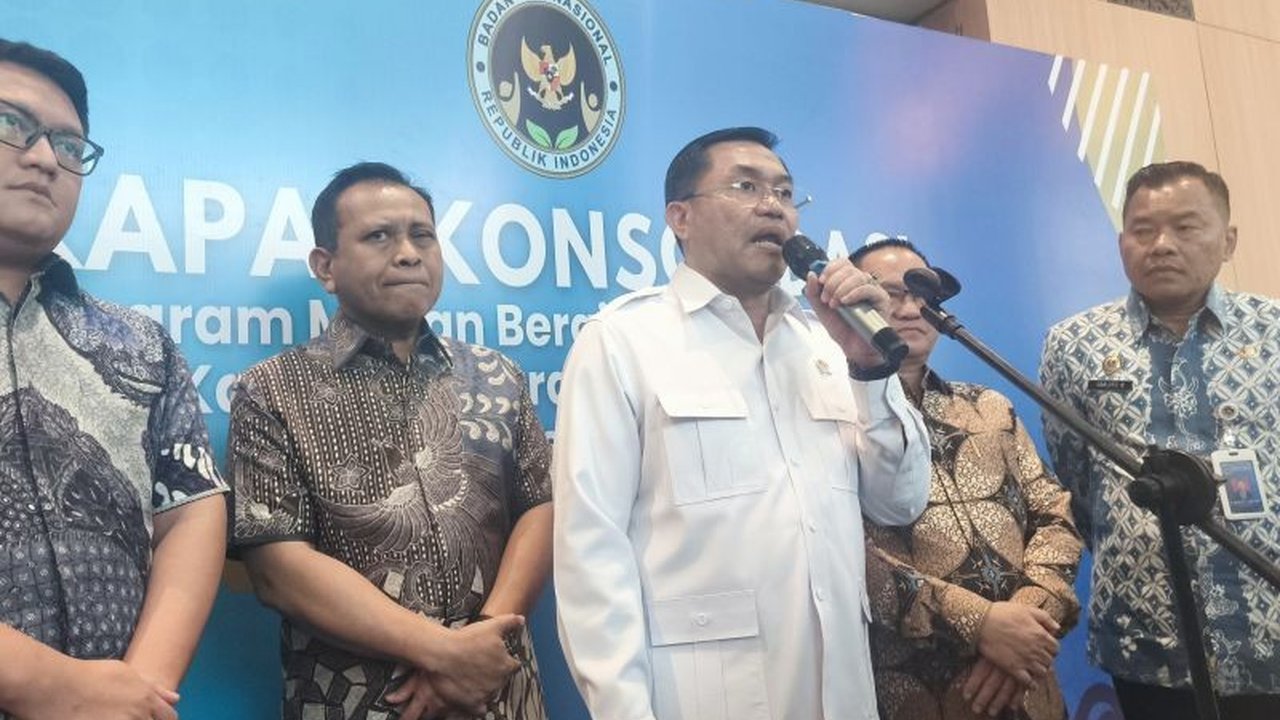 Badan Gizi Nasional (BGN) menegaskan Program Makan Bergizi Gratis (MBG) fokus utama pada balita, ibu hamil, dan ibu menyusui, demi memastikan nutrisi 1.000 hari pertama kehidupan.