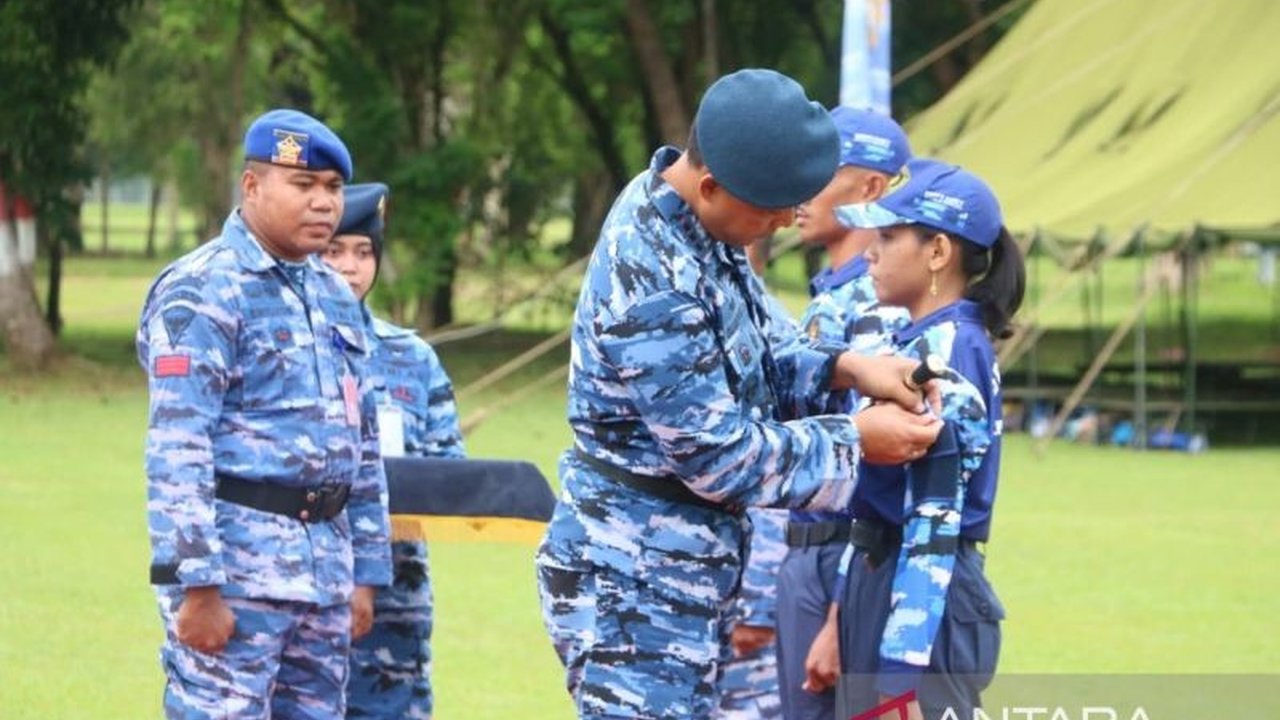 Lanud Pattimura sukses tanamkan nasionalisme dan semangat bela negara pada 170 siswa melalui Perkemahan Sabtu Minggu Korps Kadet Republik Indonesia (Persami KKRI) Tahun 2026 di Ambon, membentuk generasi muda berkarakter Pancasila.
