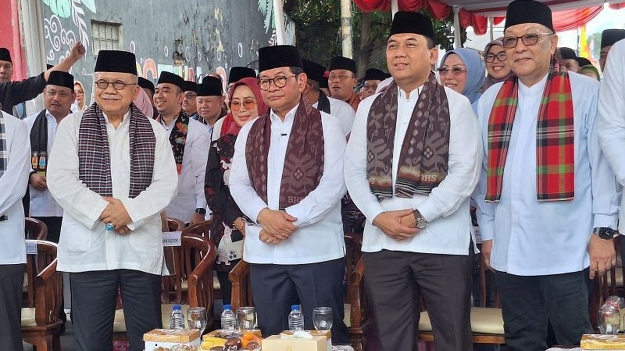 Gubernur DKI Jakarta Pramono Anung berencana menggelar Musabaqah Tilawatil Qur'an (MTQ) DKI Jakarta secara berjenjang dari kelurahan hingga provinsi, bertujuan memperkuat nilai keagamaan dan melahirkan generasi Qur'ani.
