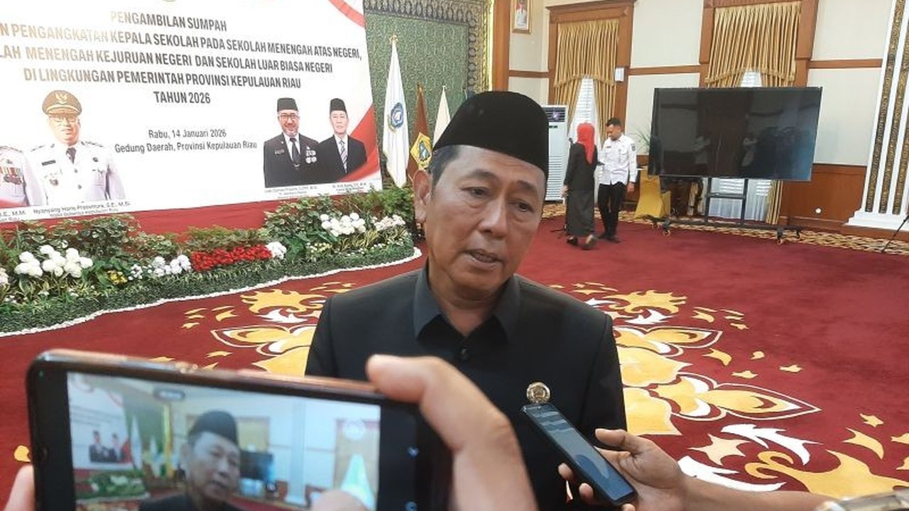 Dinas Pendidikan Provinsi Kepulauan Riau (Disdik Kepri) menganjurkan satuan pendidikan SMA/SMK sederajat memperbanyak kegiatan Tadarus Ramadhan 1447 Hijriah, bertujuan meningkatkan keimanan dan membentuk karakter mulia siswa.