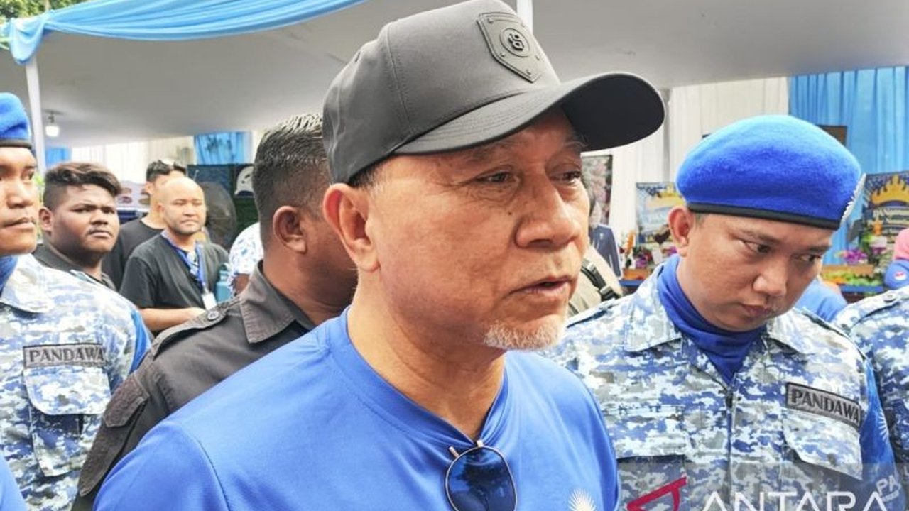 Menteri Koordinator Bidang Pangan Zulkifli Hasan memastikan program Makan Bergizi Gratis (MBG) akan terus berjalan selama bulan Ramadan, dengan penyesuaian khusus untuk siswa Muslim guna memenuhi kebutuhan gizi mereka.